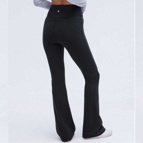 Lululemon Groove Nulu Super High Rise Flare Pants - Picture 1 of 11